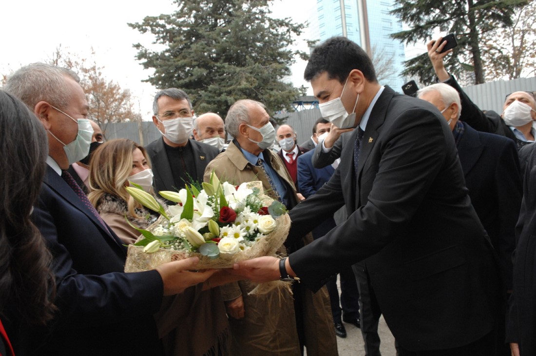 Ordu Milletvekili Cemal Enginyurt ,“Gültekin Uysal kardeşimin daveti üzerine hiç tereddüt etmeden Demokrat Parti’ye katıldım”