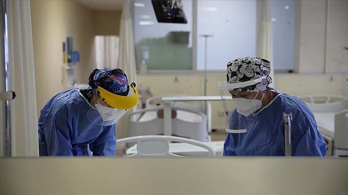 Bugün yeni vaka sayısı 7706 olarak açıklandı